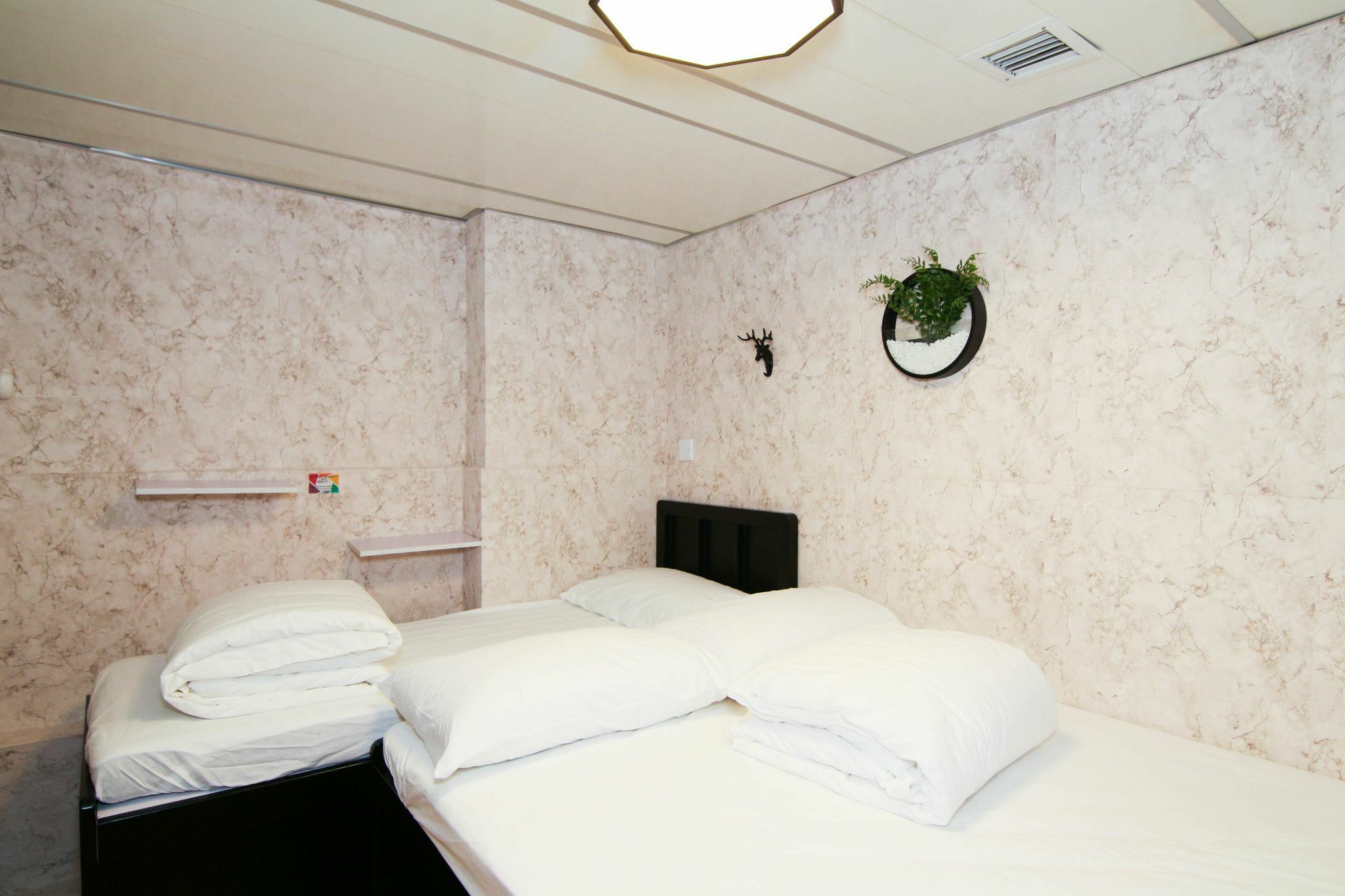 Cozy Inn Jordan Station Гонконг Екстер'єр фото
